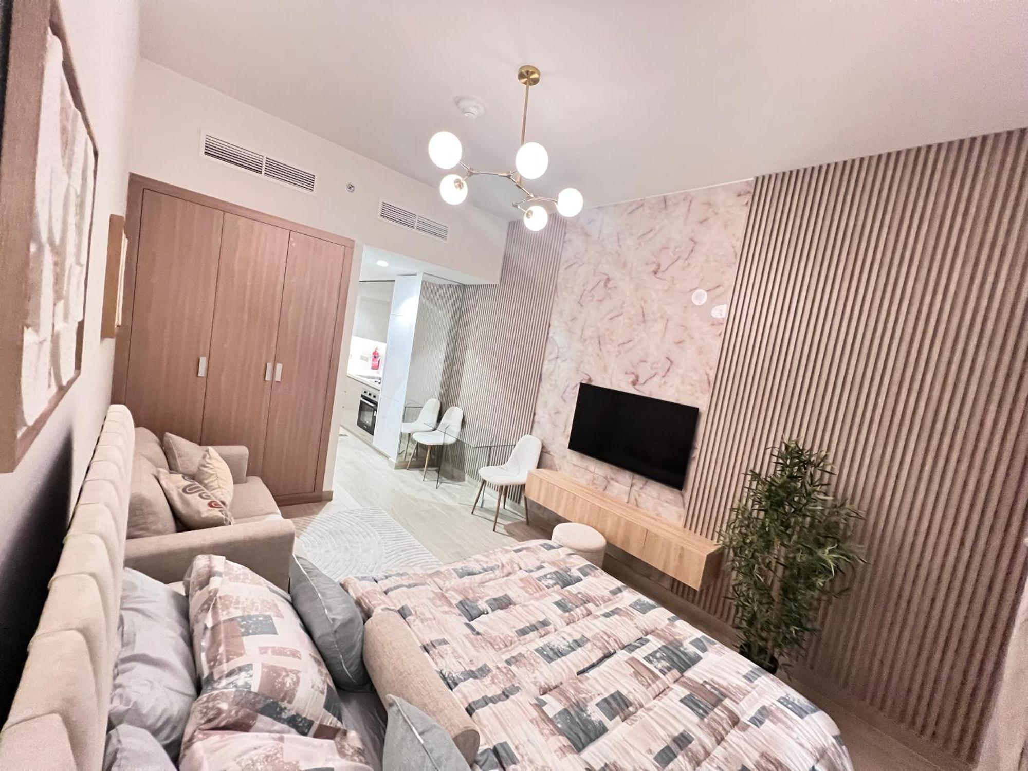 Charming Cozy Studio Apartment Dubai Ngoại thất bức ảnh